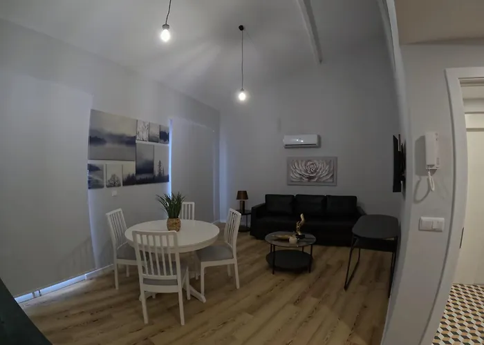 Apartament Pretas Village Flats *